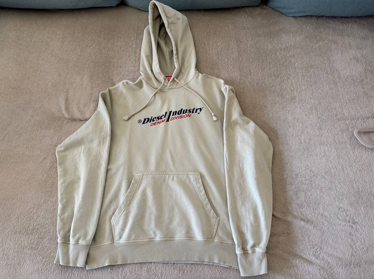 1- Худи Diesel, р-р XXL (но также подойдет на L-XL), состояние хорошее