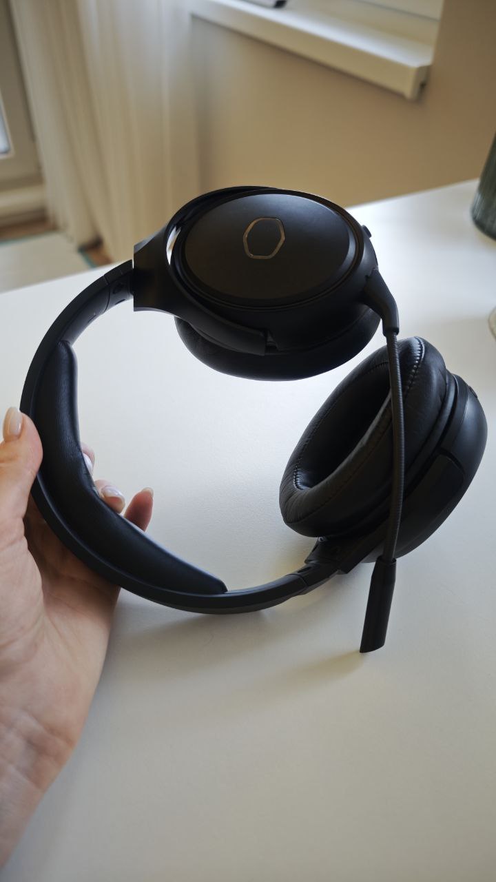 Продам наушники Cooler Master MH670