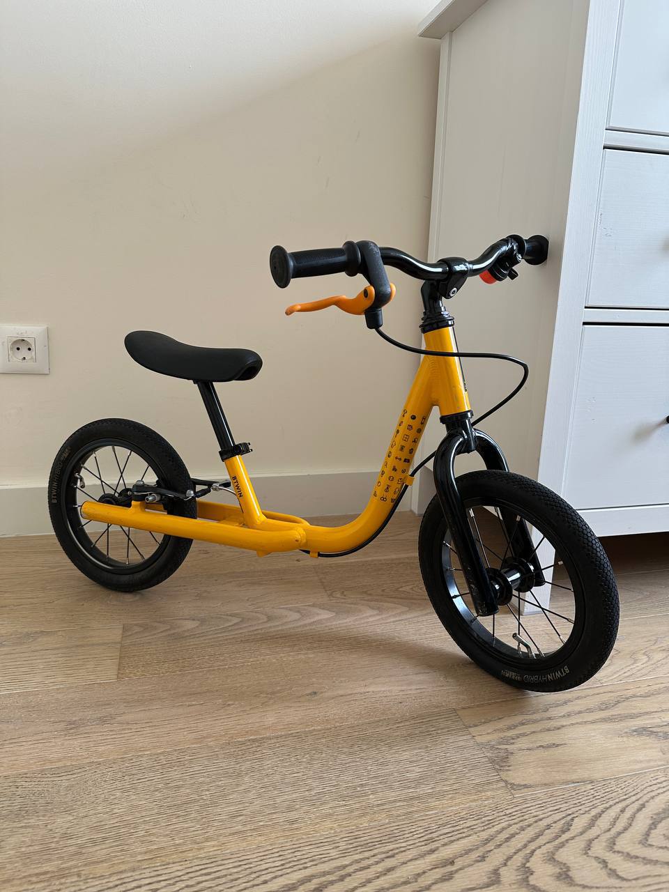 Беговел Btwin Runride 500 (Decathlon)