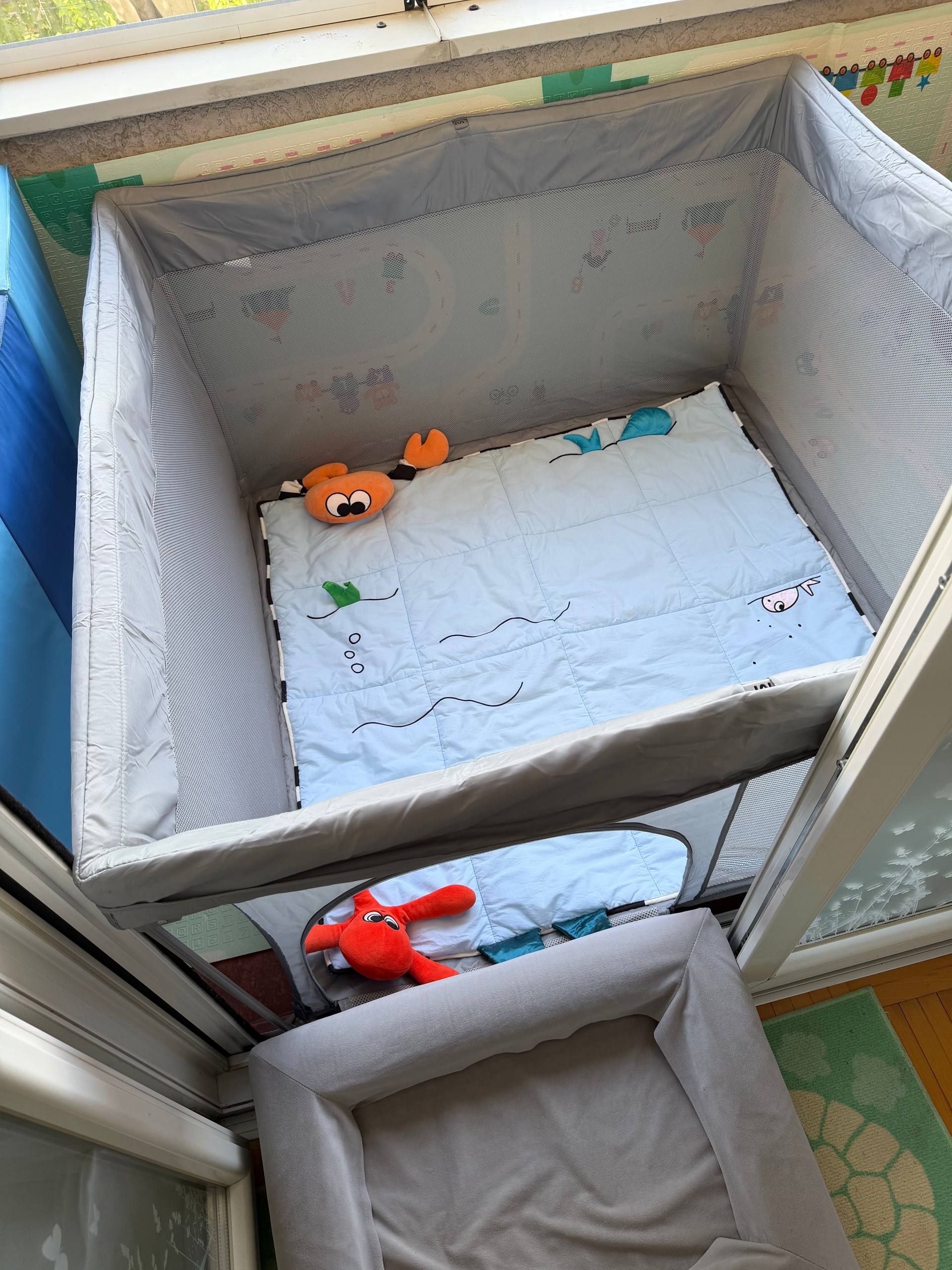 Kinderkraft складной манеж Ziki 126х126