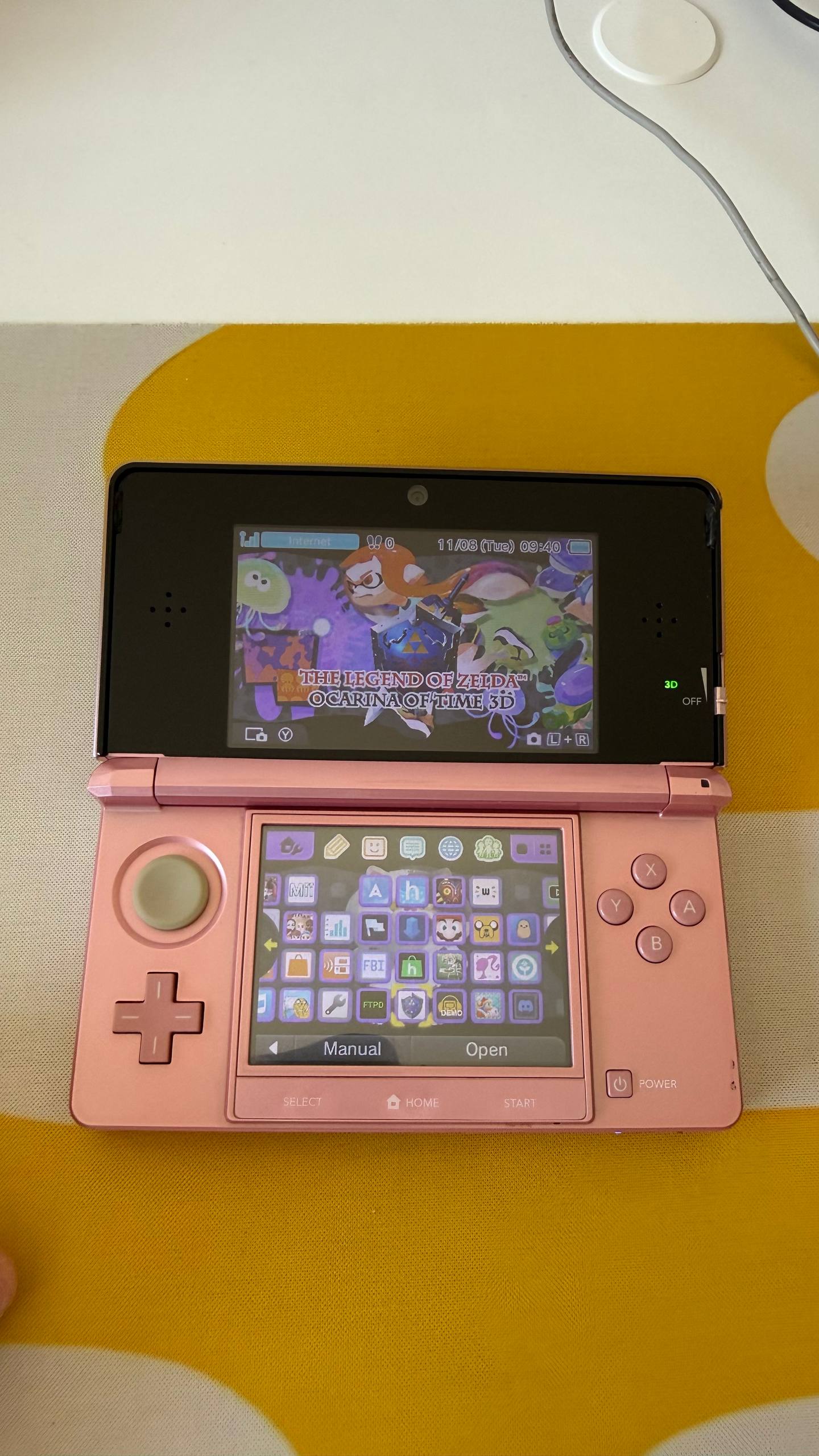 Prodajem Nintendo 3DS u odličnom stanju