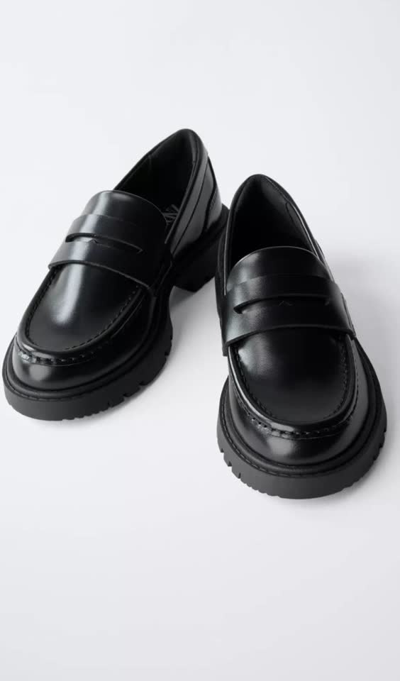 Лоферы Zara
