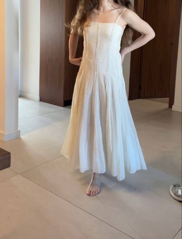 Платье Massimo Dutti XS, молочного цвета