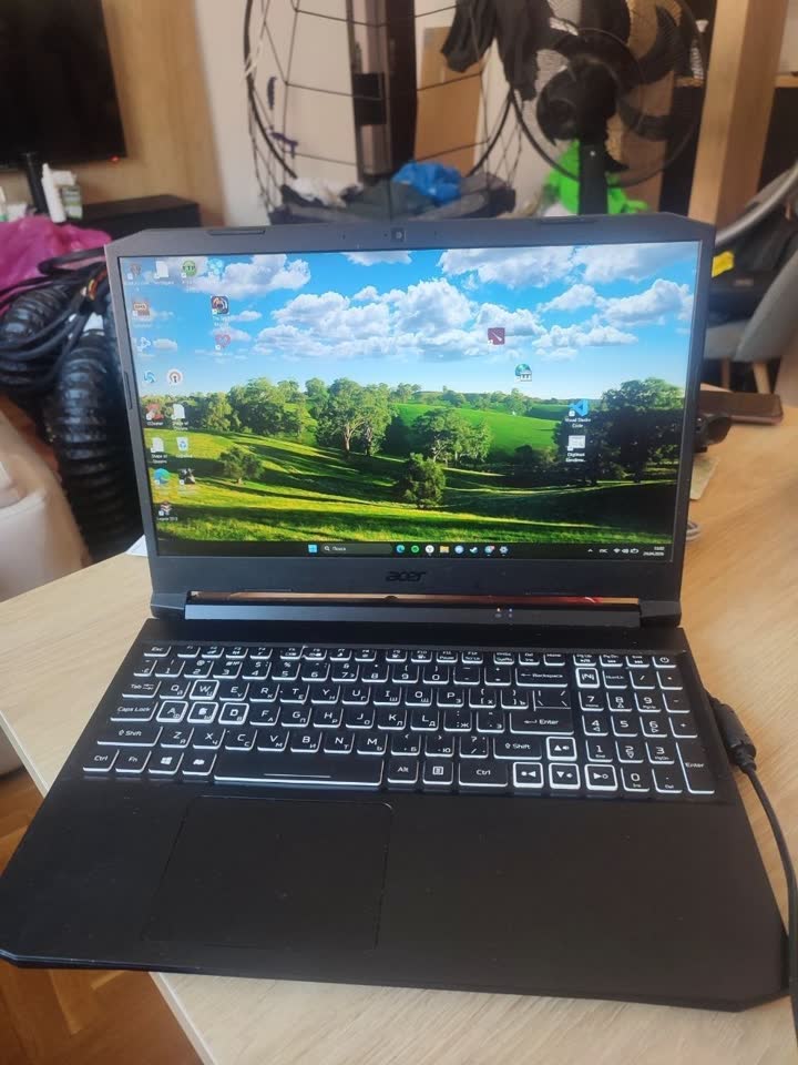 Продам игровой ноутбук Acer Nitro 5 AN515-57