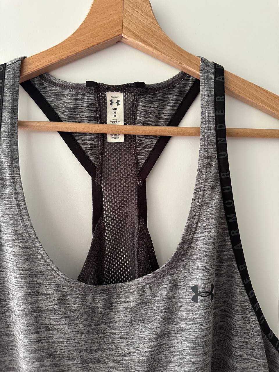 Абсолютно новая майка Under Armour