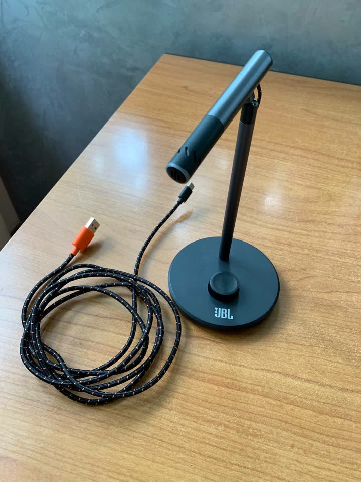 JBL QUANTUM STREAM TALK