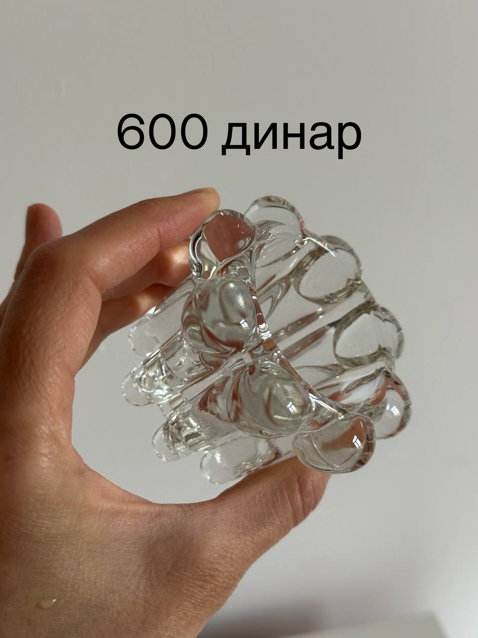 Небольшие винтажные подсвечники.