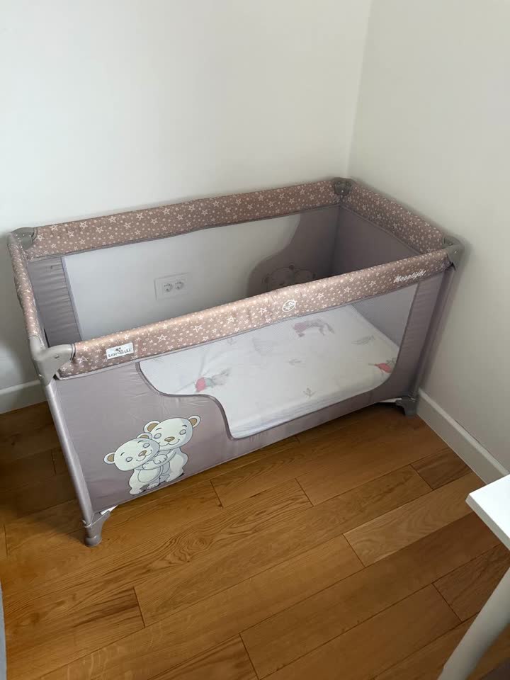 Детская складная кроватка Lorelli Moonlight Grey Dream с двумя матрасами