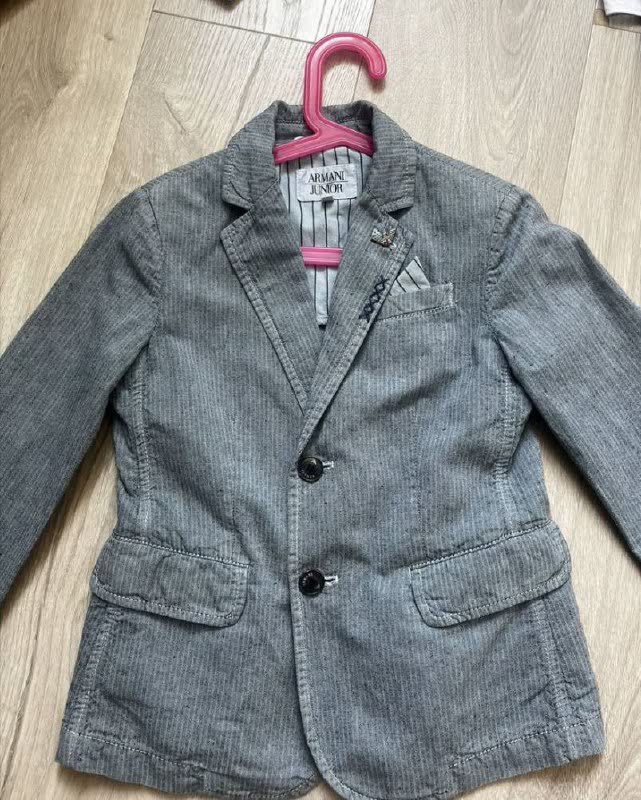 Стильный пиджак для мальчика Armani Junior