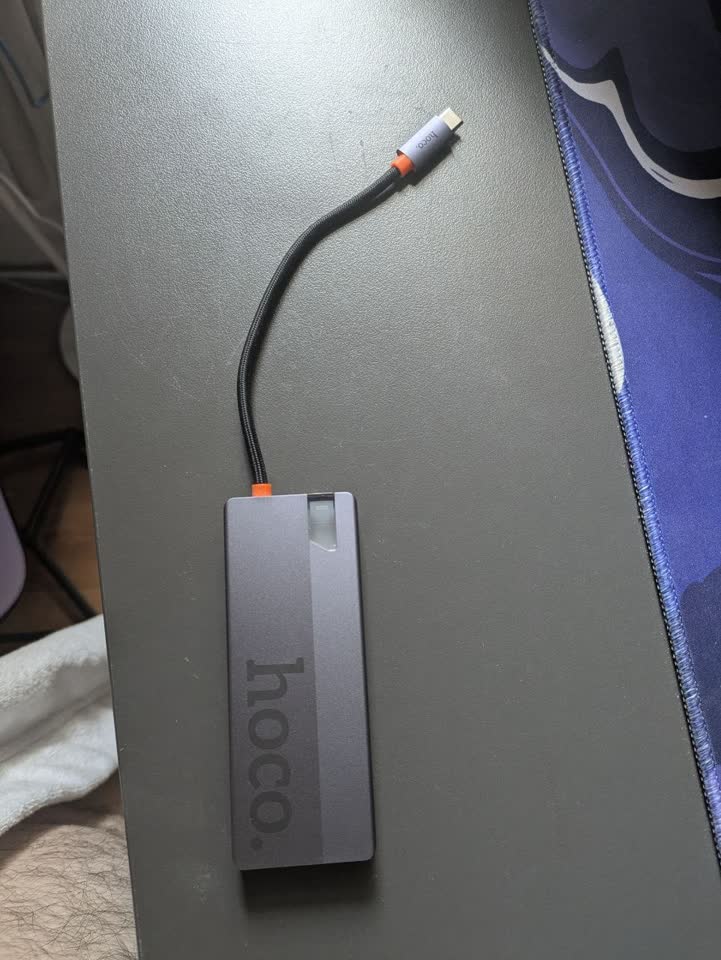 Хаб с power delivery