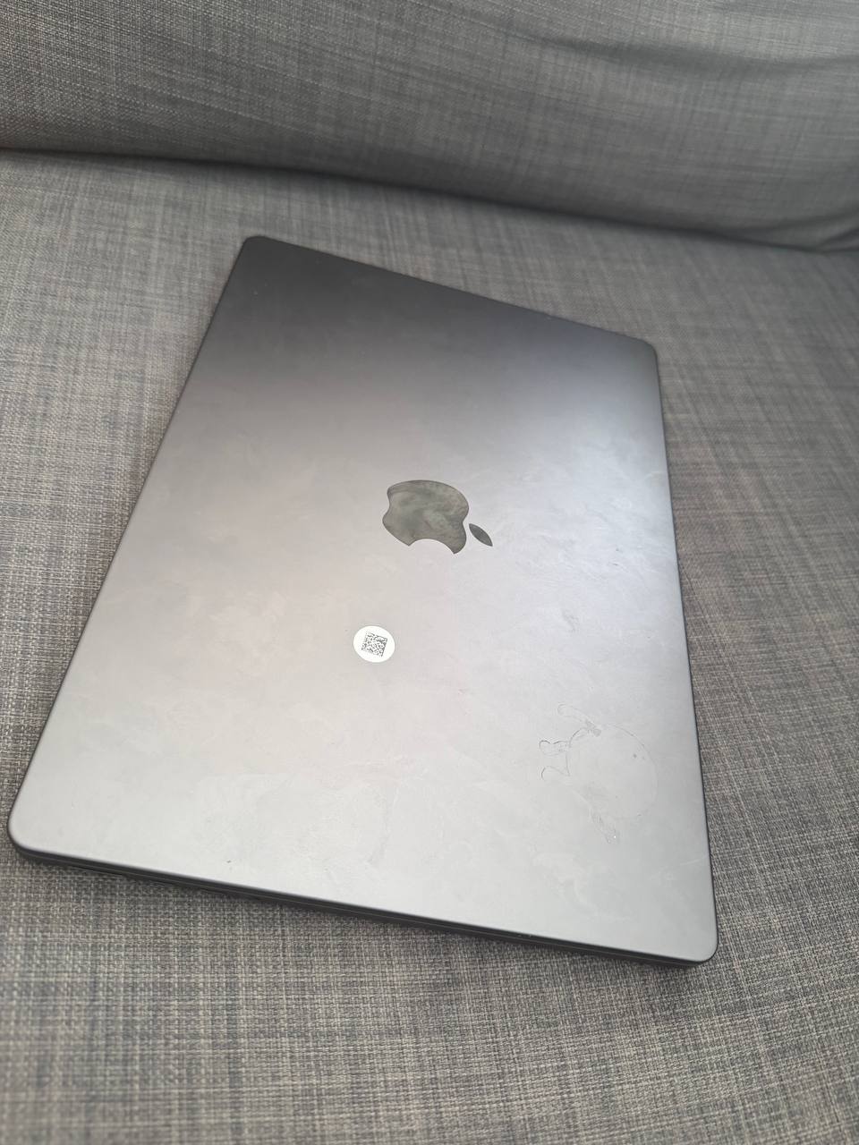 MacBook Pro 14 M3 Pro 18+512