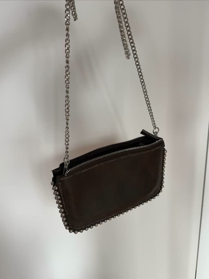 сумка Zara, размером с кошелек