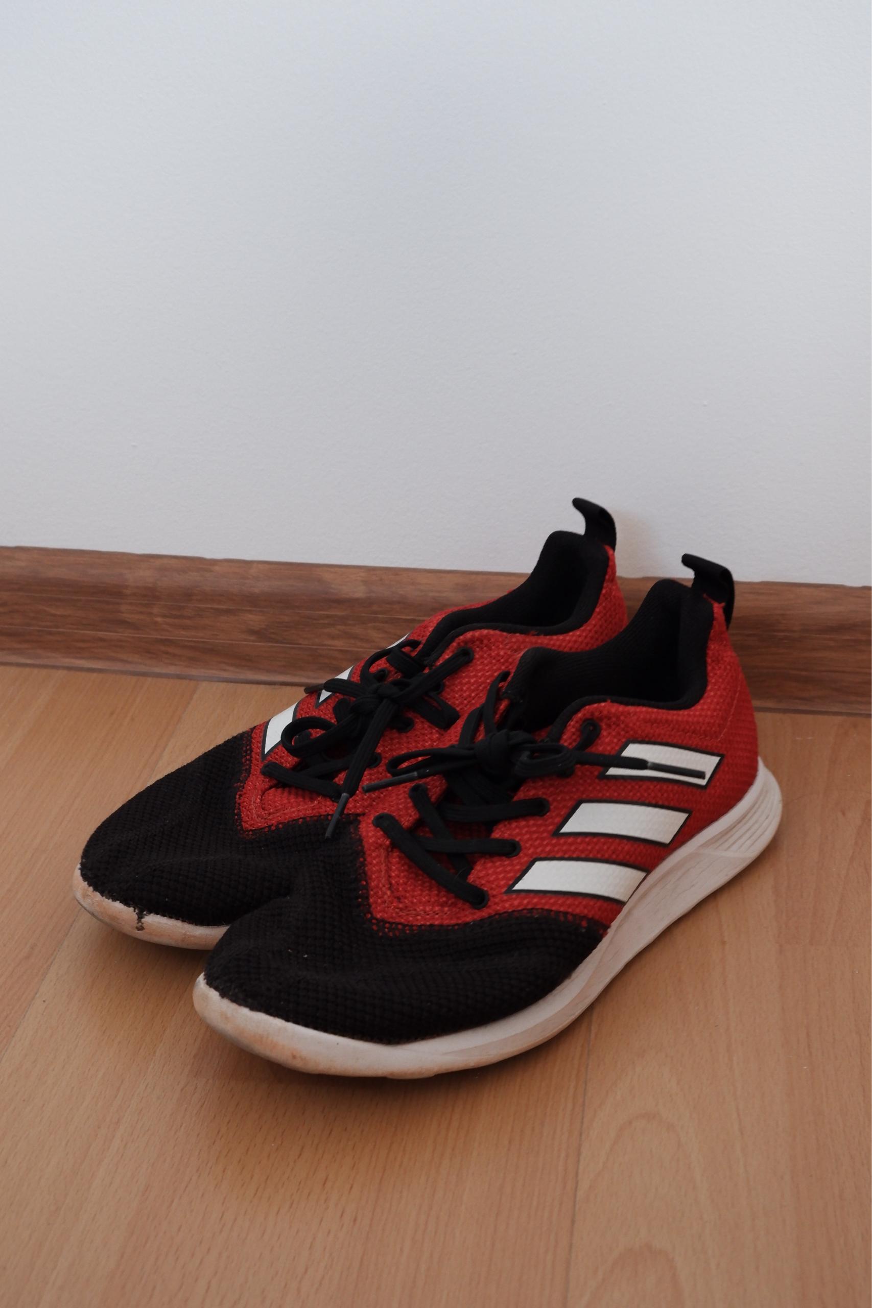 Patike za trčanje Adidas, veličina 38