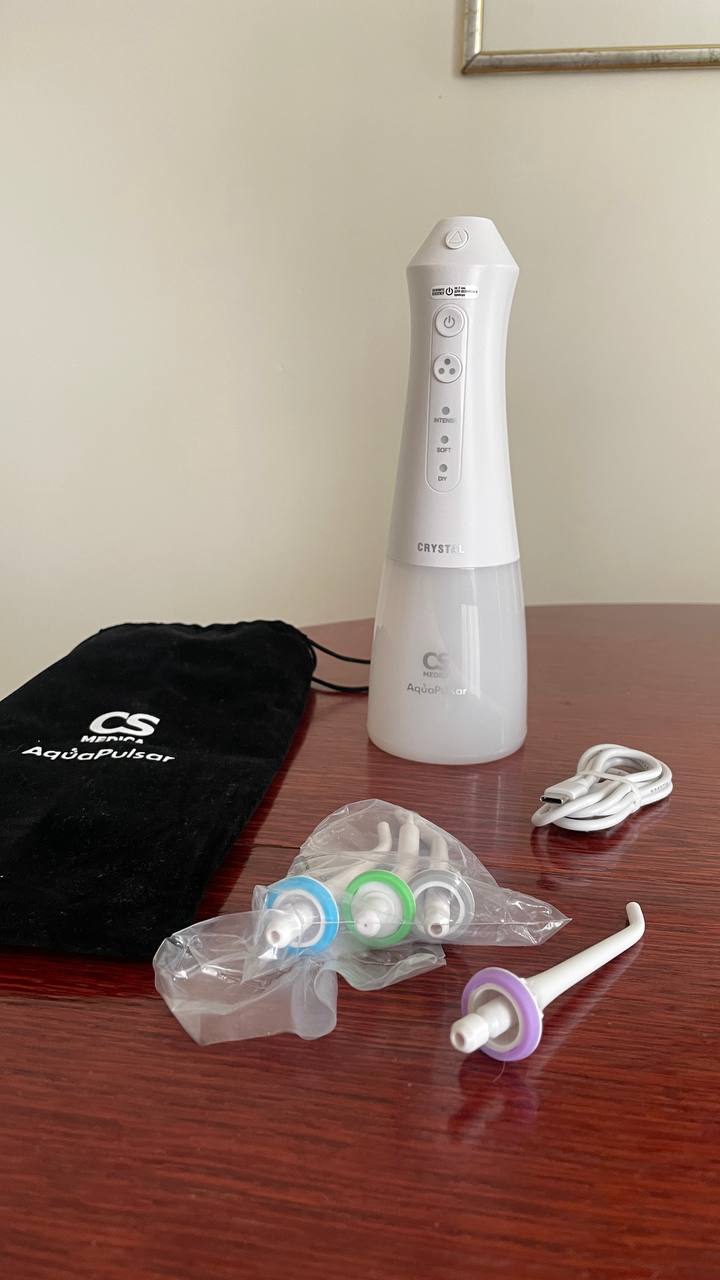 Ирригатор для полости рта портативный CS Medica AquaPulsar CS-1 Pro Dent Crystal(новый) цена