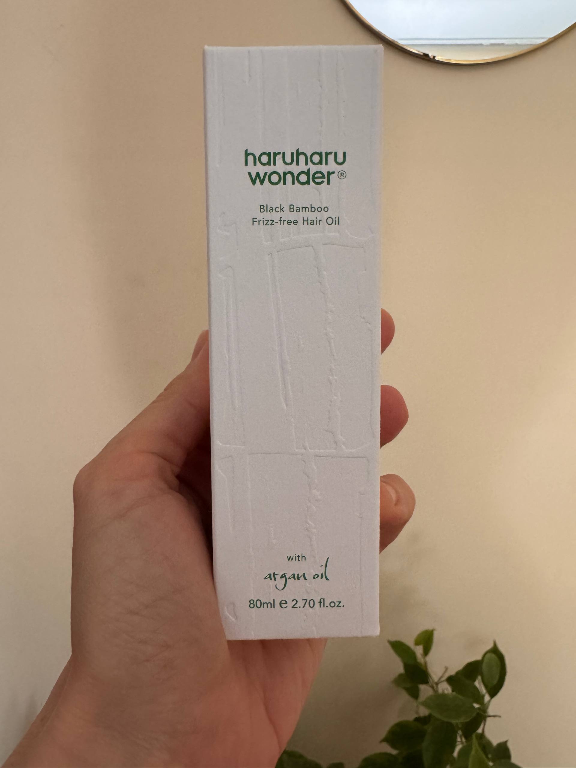 Haruharu Wonder Black Bamboo Frizz-Free Hair Oil