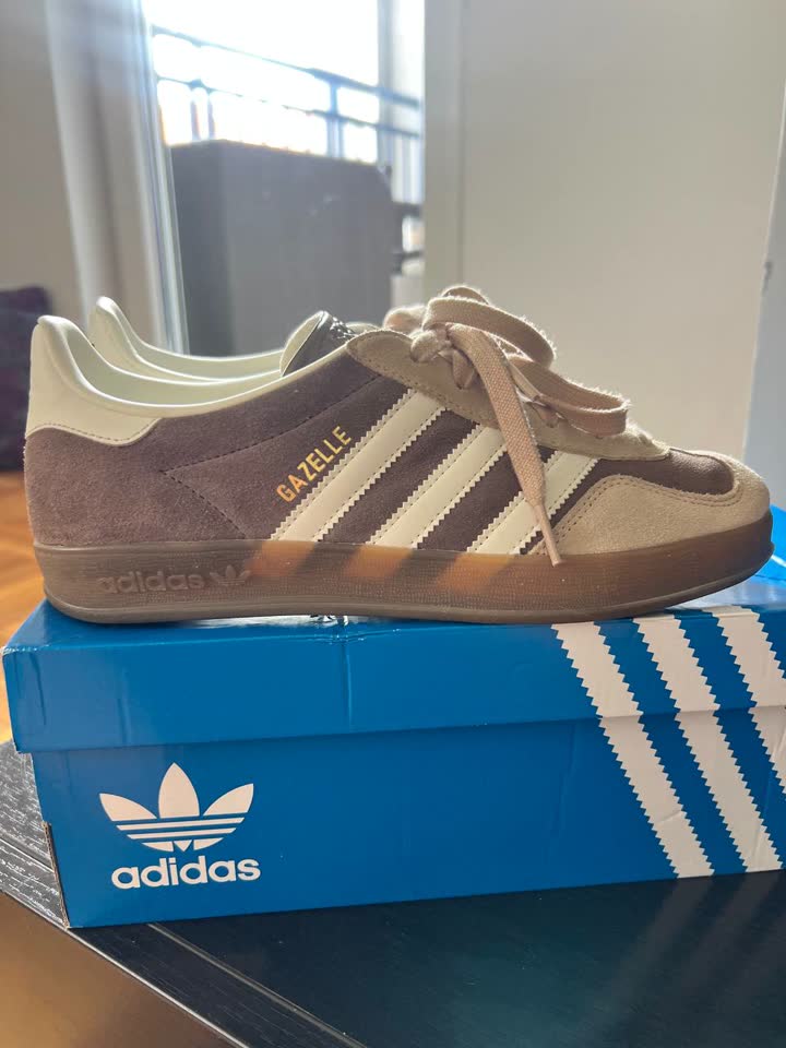 Patike Adidas Gazelle, veličina 40 2/3