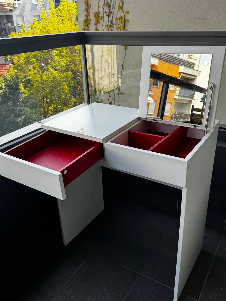 Toaletni sto IKEA BRIMNES