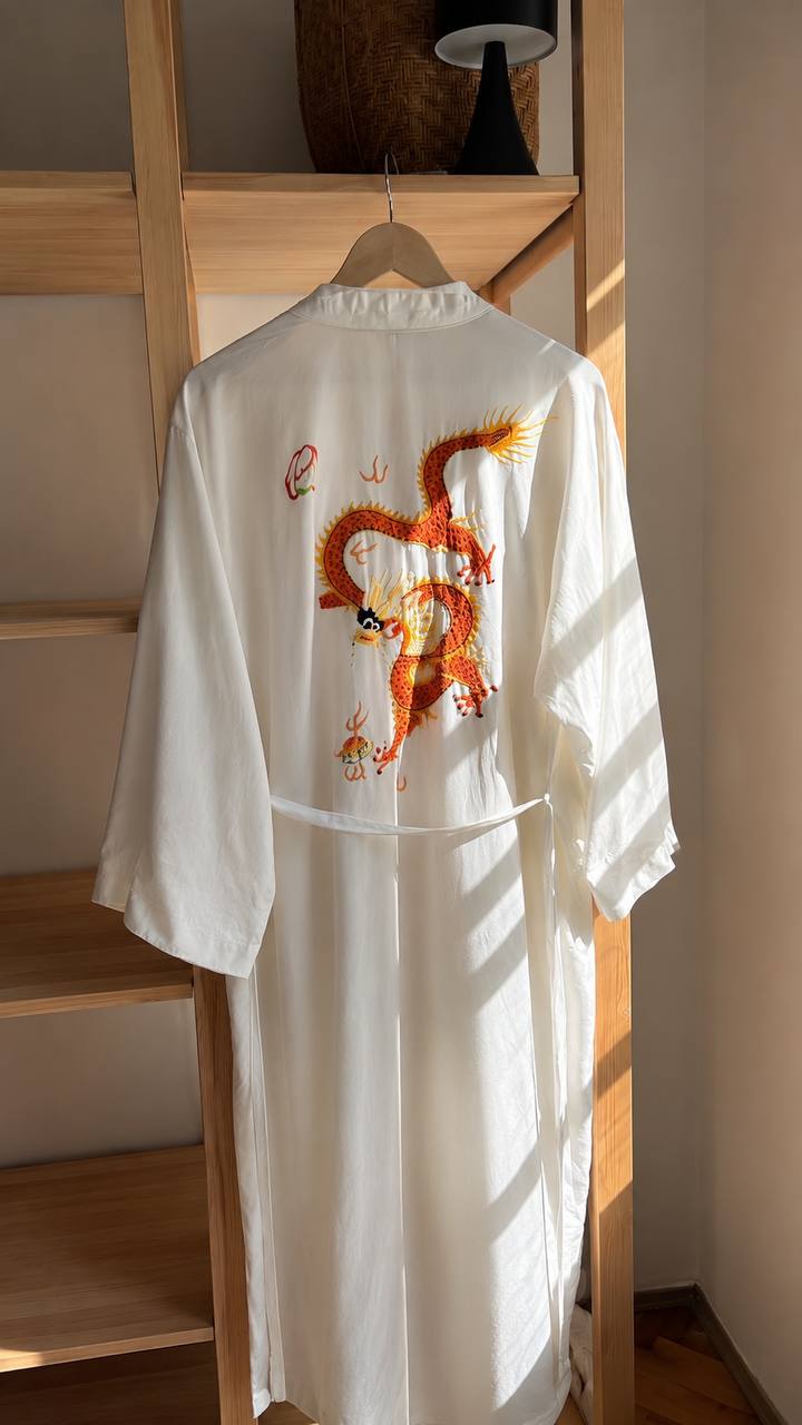 Винтажное кимоно Golden Dragon с вышивкой дракона