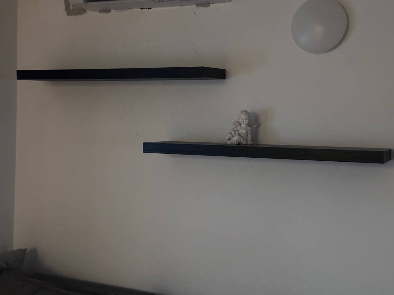 2 crne Ikea police