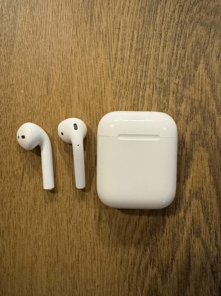 AirPods 2
