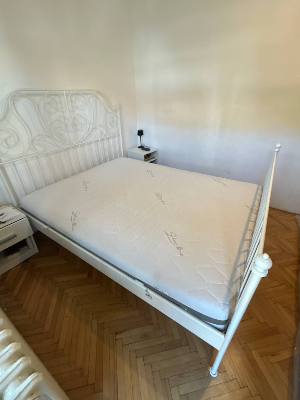 Продам матрац 160*200. Куплен в Jusk в том году. В отличном состоянии,купили другой очень же