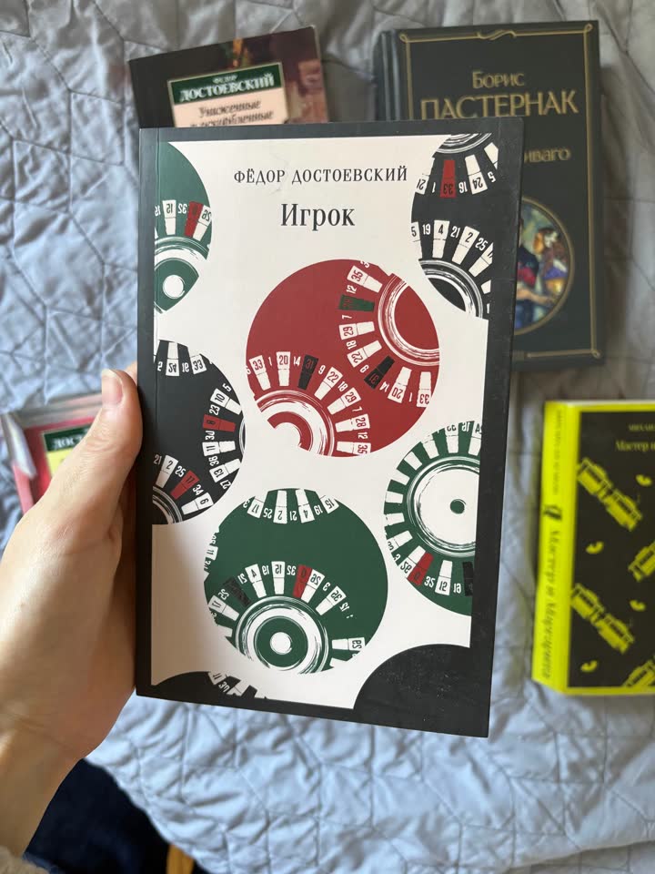 Продам книги