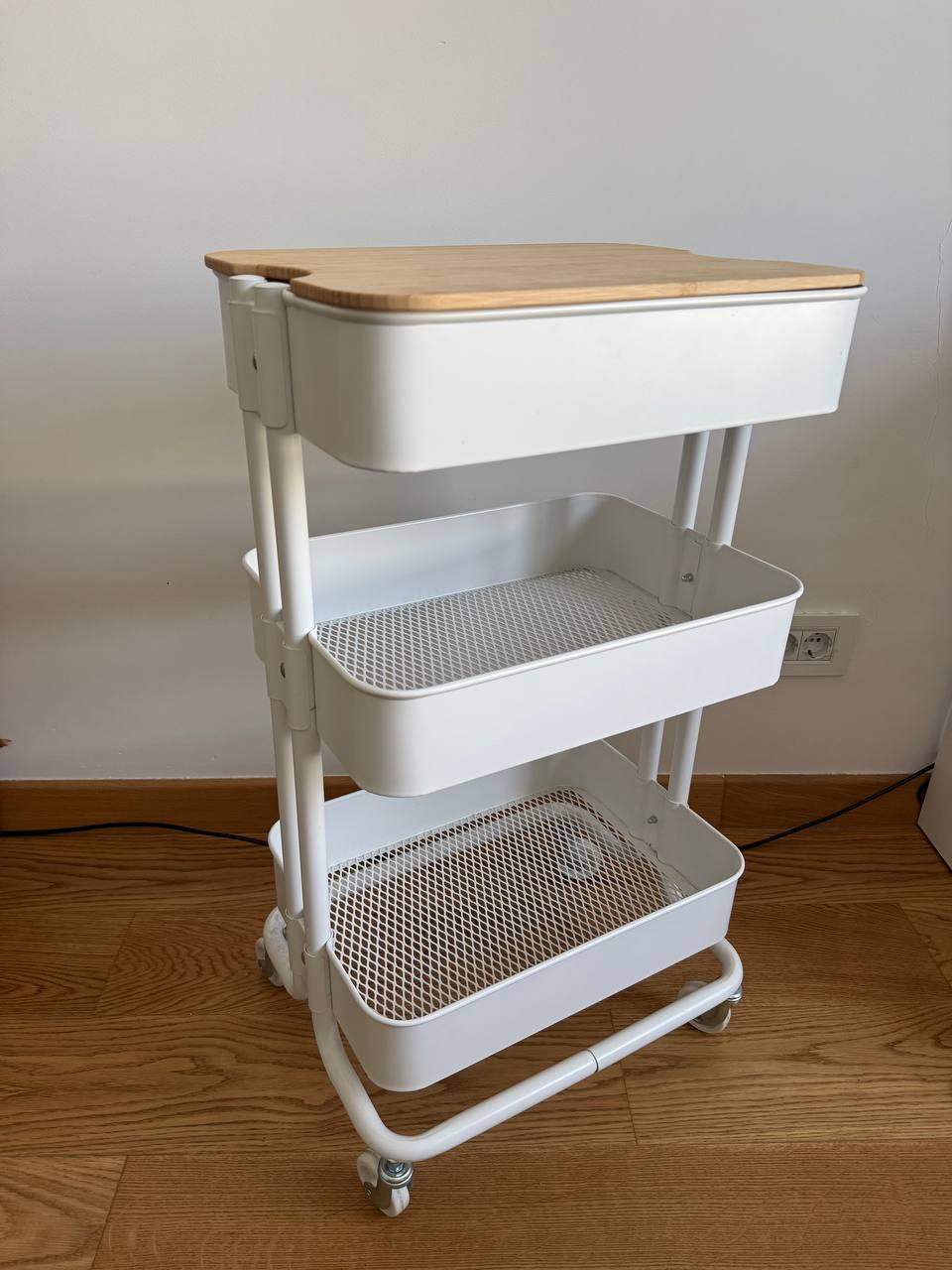 Продаю разное для дома, в основном IKEA