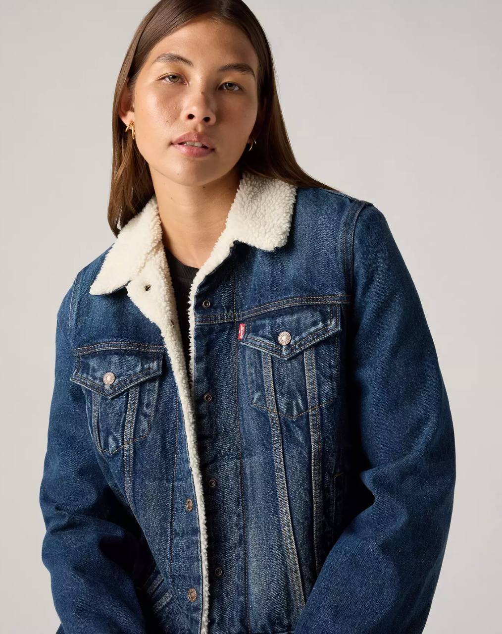 Levi’s Sherpa Dark Wash