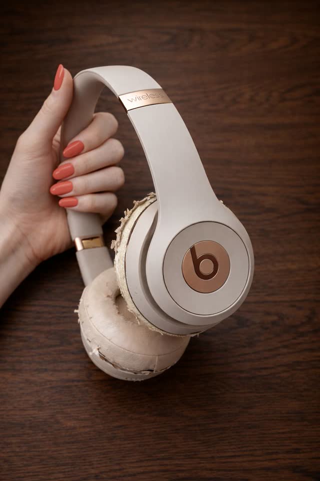 Apple Beats Solo 3. Амбушюры под замену