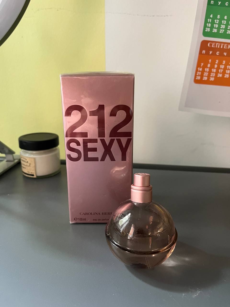 Продам духи Carolina Herrera Sexy 212 100 мл
