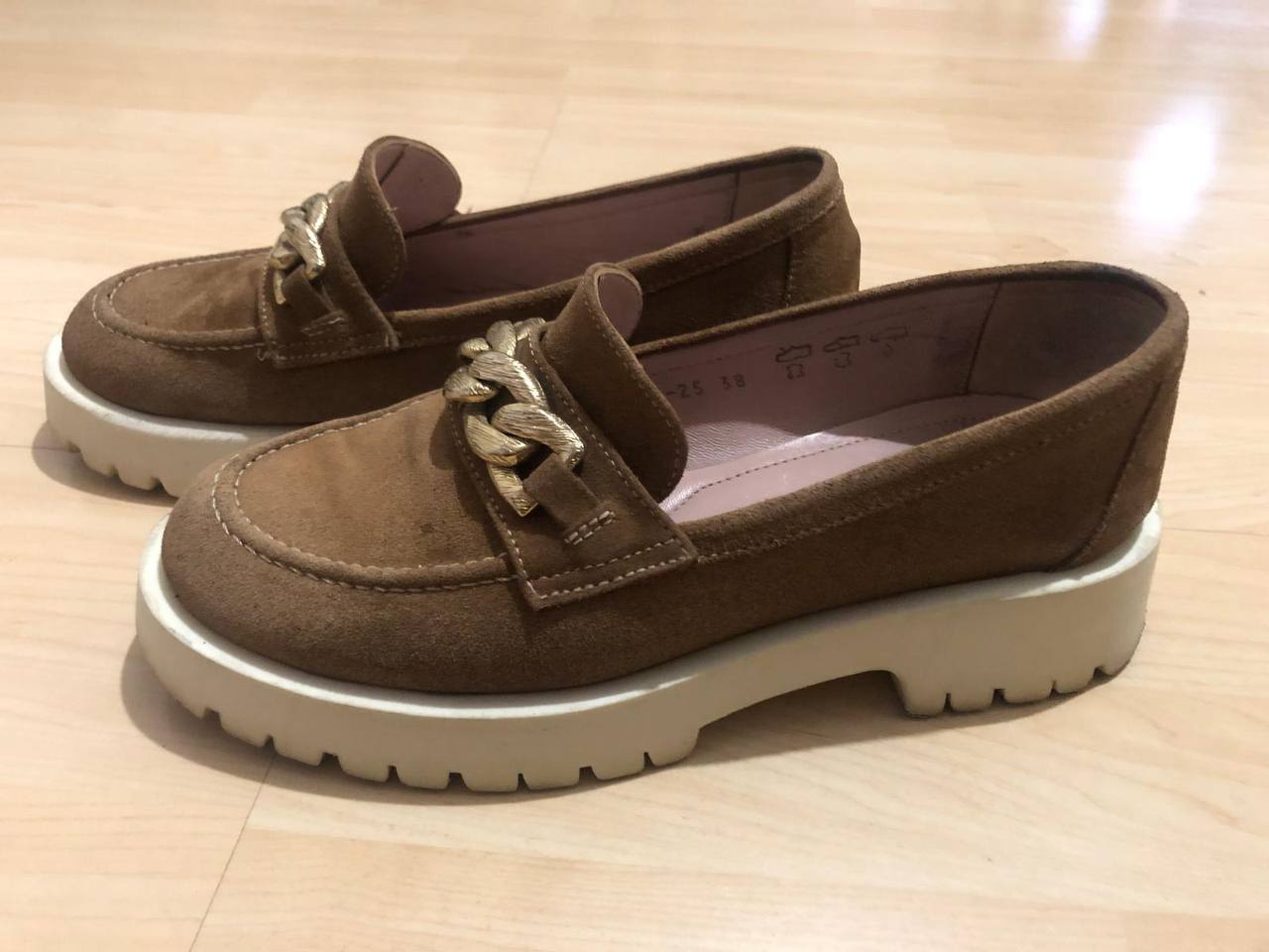 Prodajem loafersice