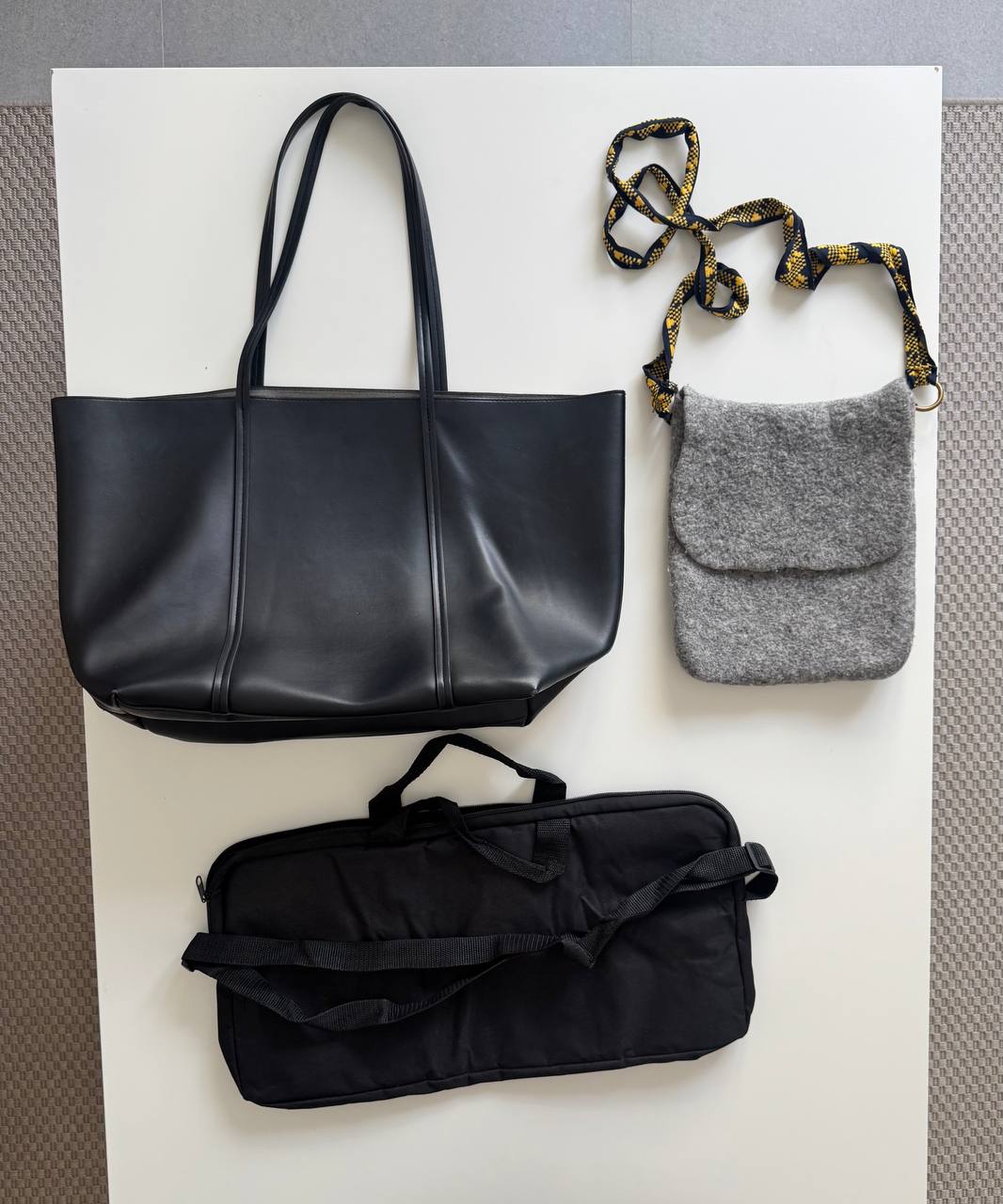 Продаю сумки H&M, Furla, Valentino и другие
