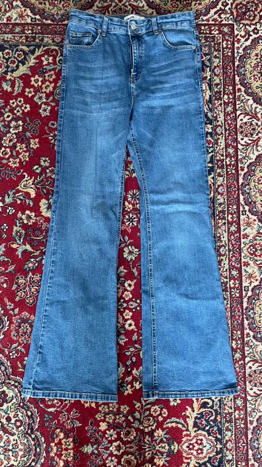 Джинсы клёш cropp