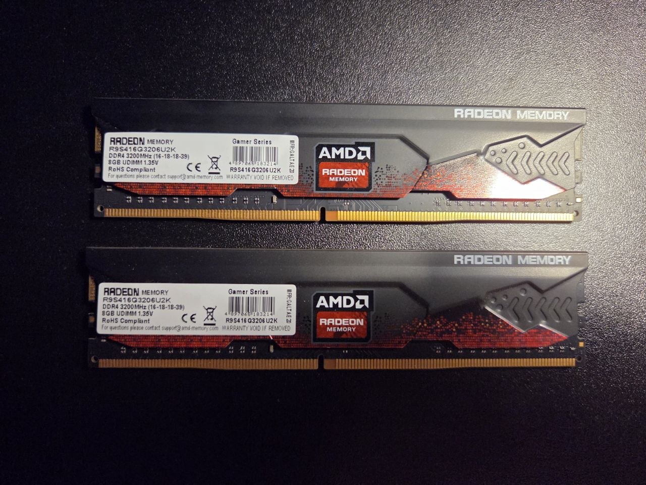 Оперативная память AMD Radeon R9 Gamer Series 16GB (2x8GB) DDR4 3200MHz
