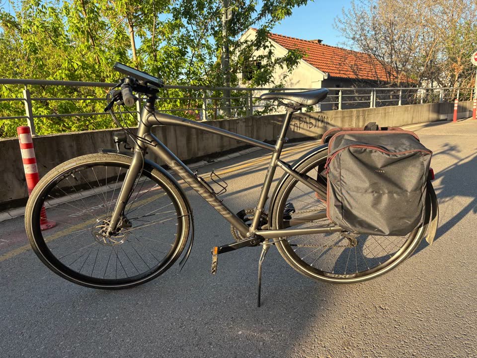 Продам Specialized Sirrus 3.0 EQ