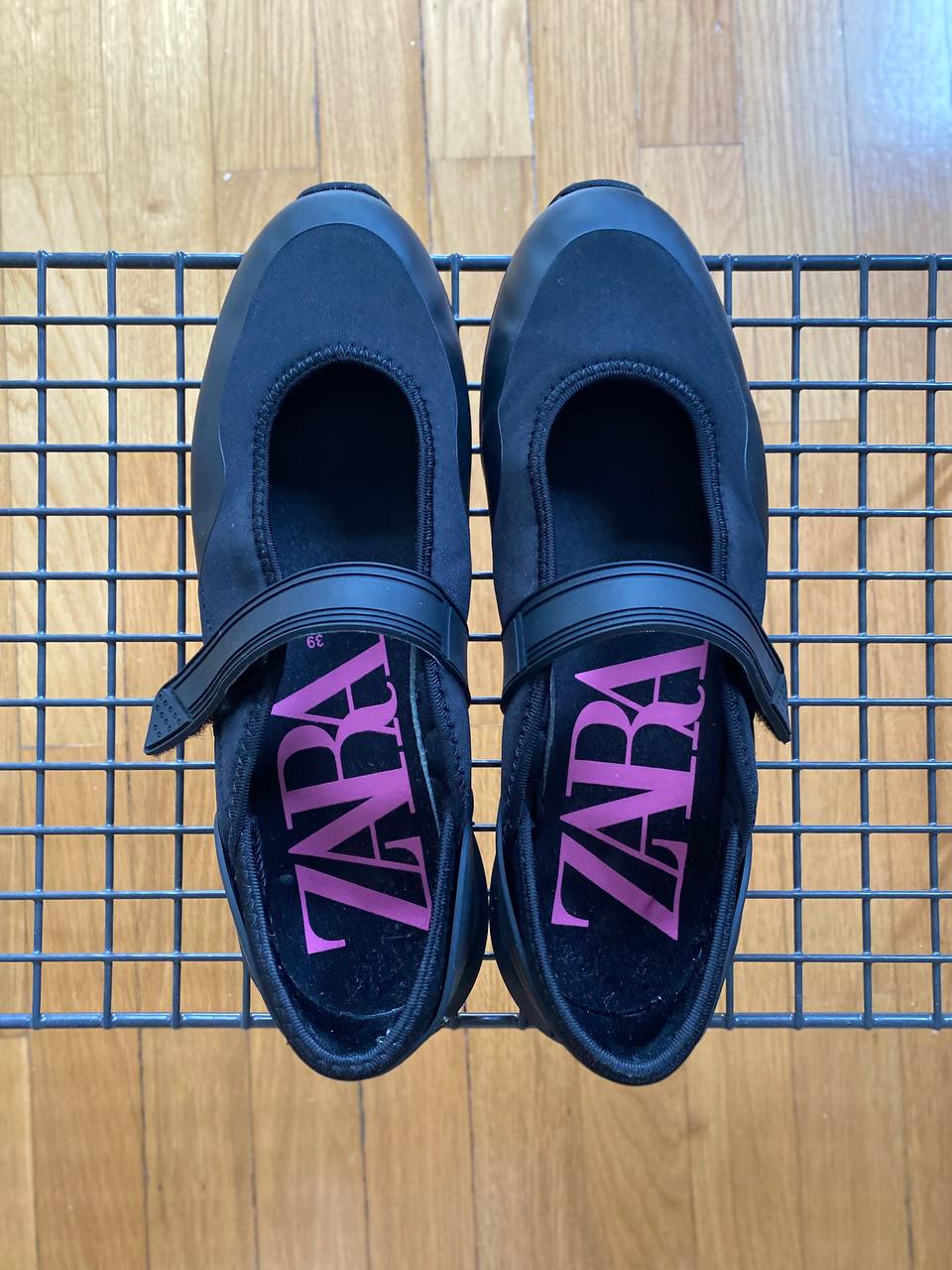 Балетки сникерины Zara