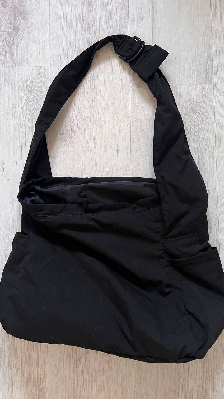 Большая вместительная сумка Uniqlo