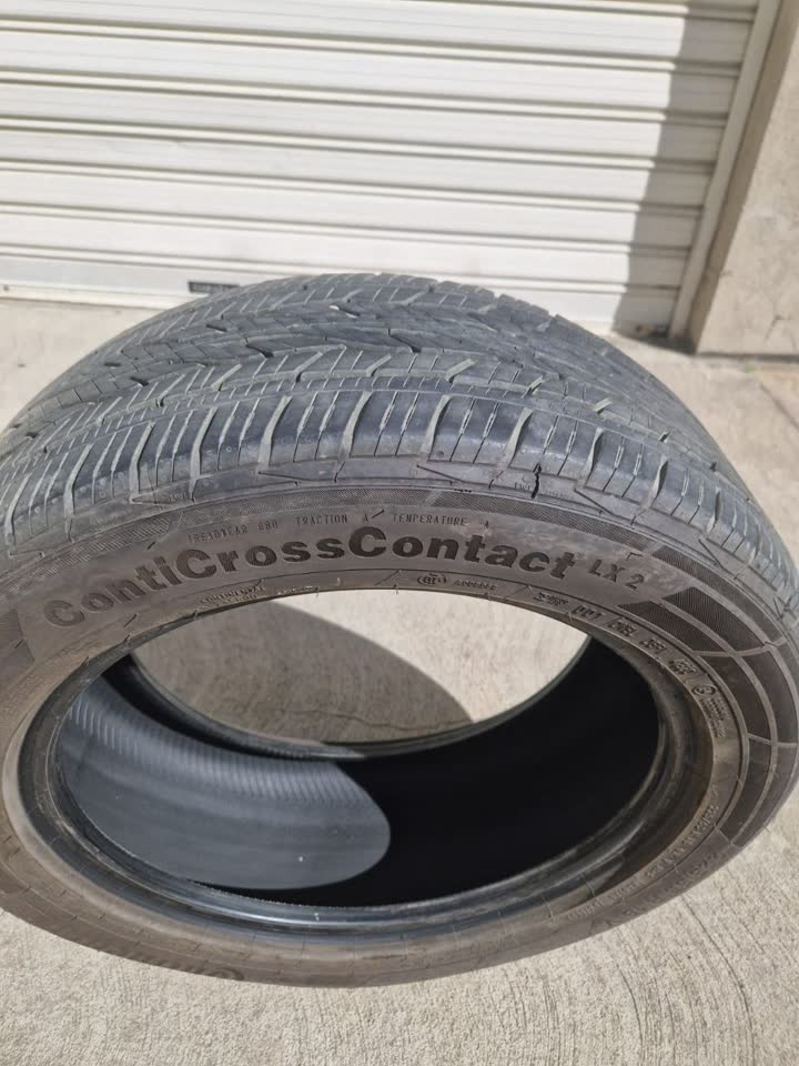 Комплект летней резины Continental ContiCross Contact LX2 225/55 R18