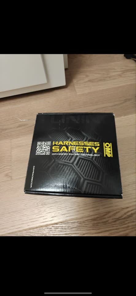 Trkački sigurnosni pojasevi (harnesses) OMP