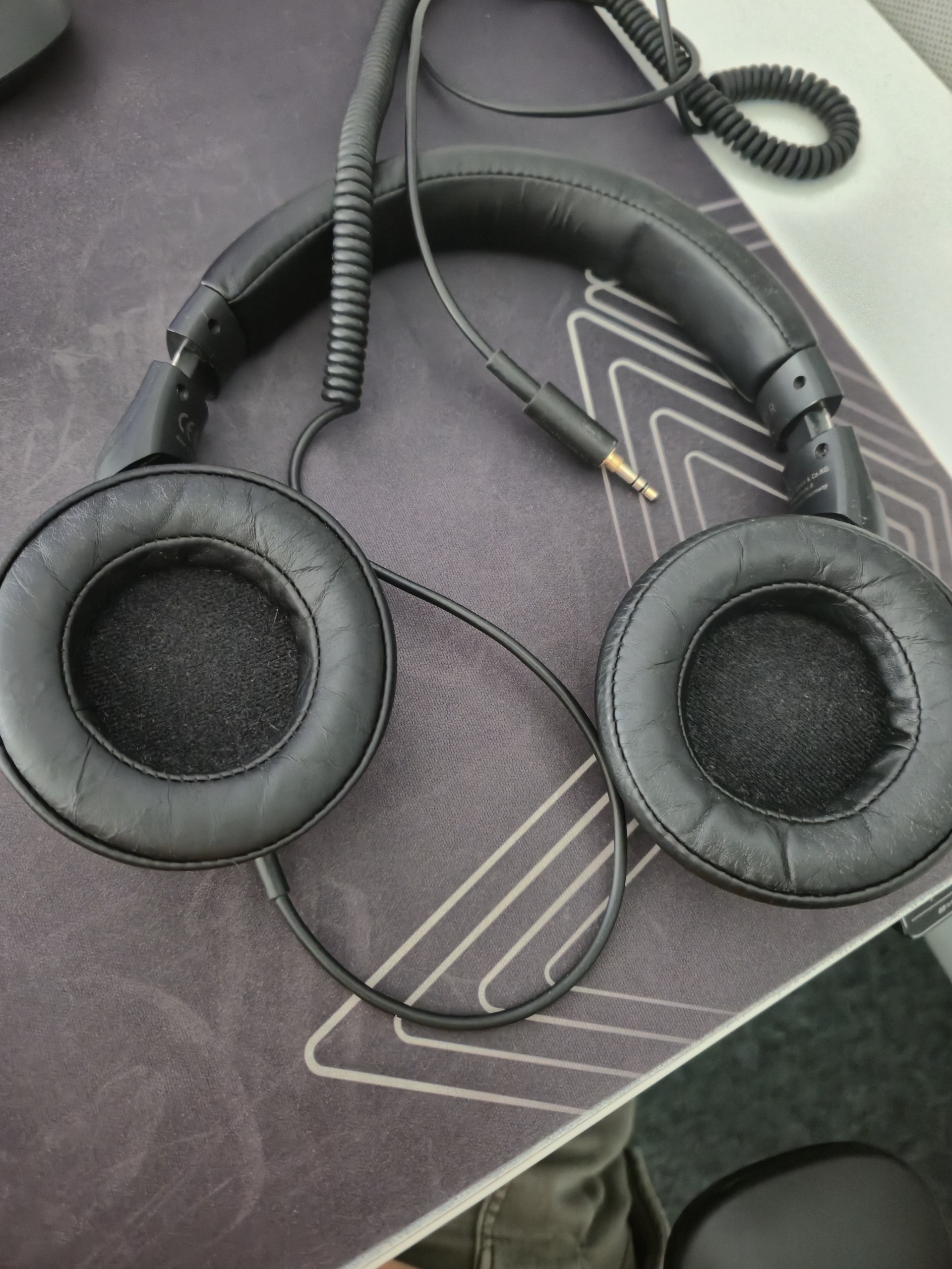 Beyerdynamic DT 240 Pro