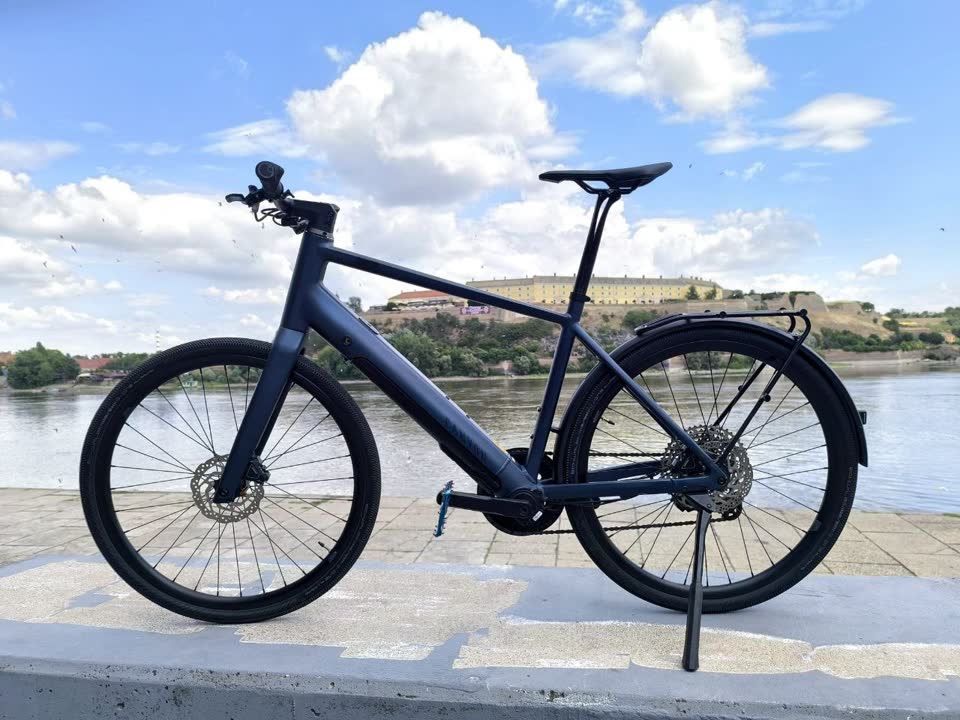 CANYON On7 электро велосипед