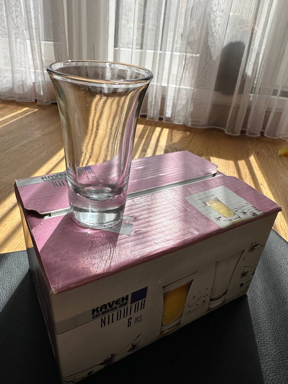 Рюмки, капучинатор, корзины, органайзер, вазы, банки IKEA, корзина для белья