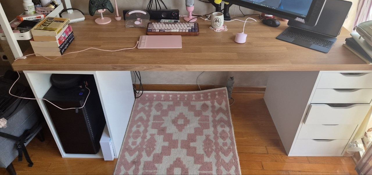 Prodajem radni sto IKEA ALEX + KARLBY