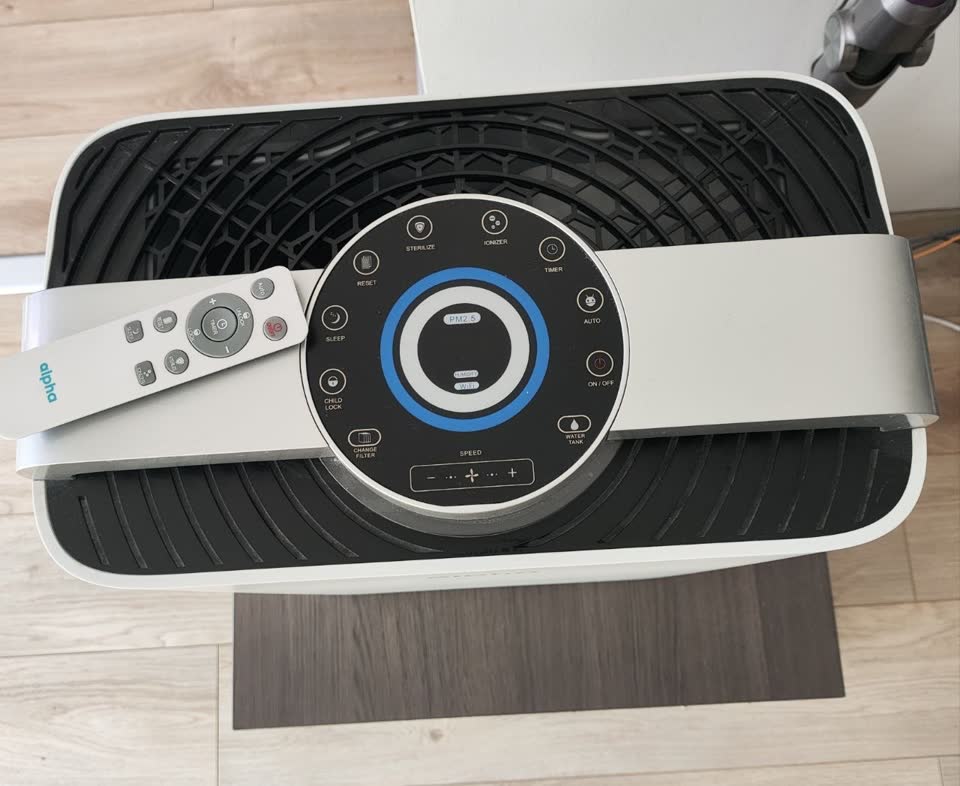 Продам очиститель воздуха Alpha K2 Ultra