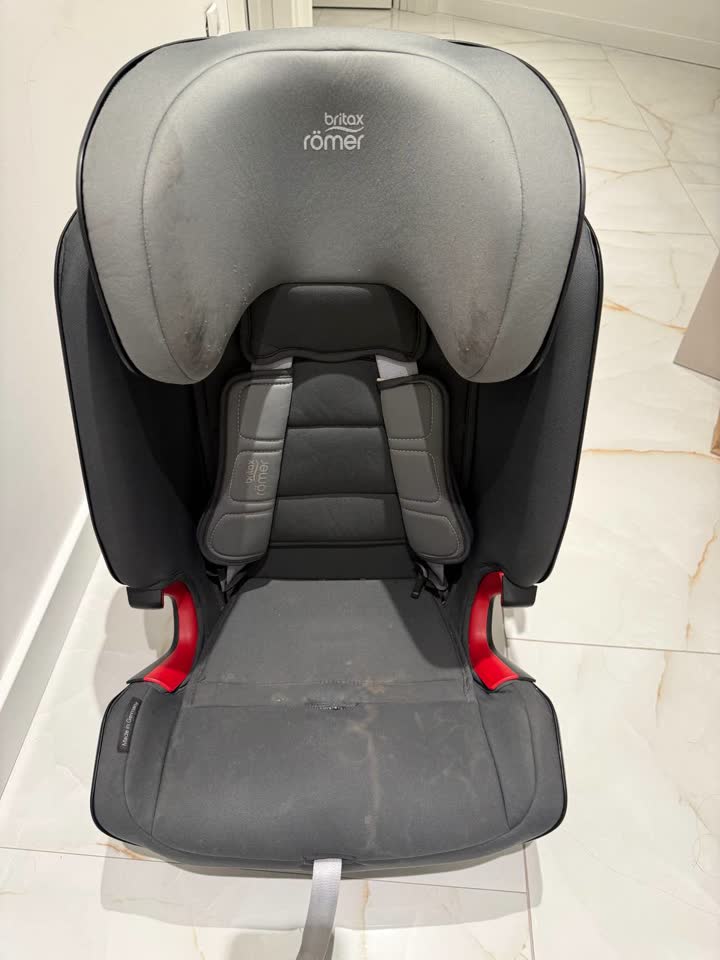 Бронь Отдаю автокресло Britax Romer