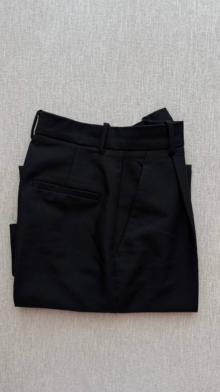 Классические прямые брюки Zara черного цвета
