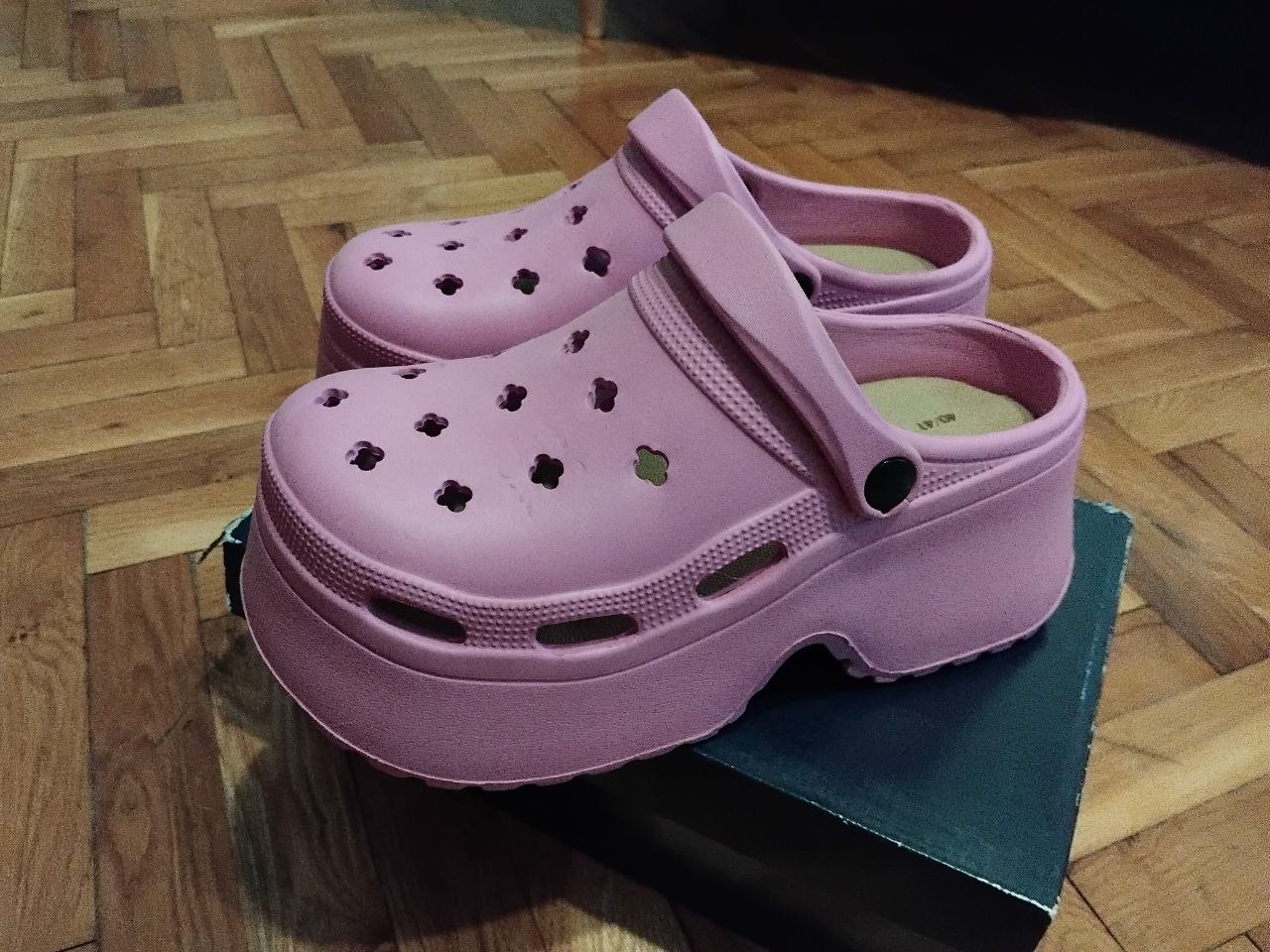 Резиновые тапки 39-40