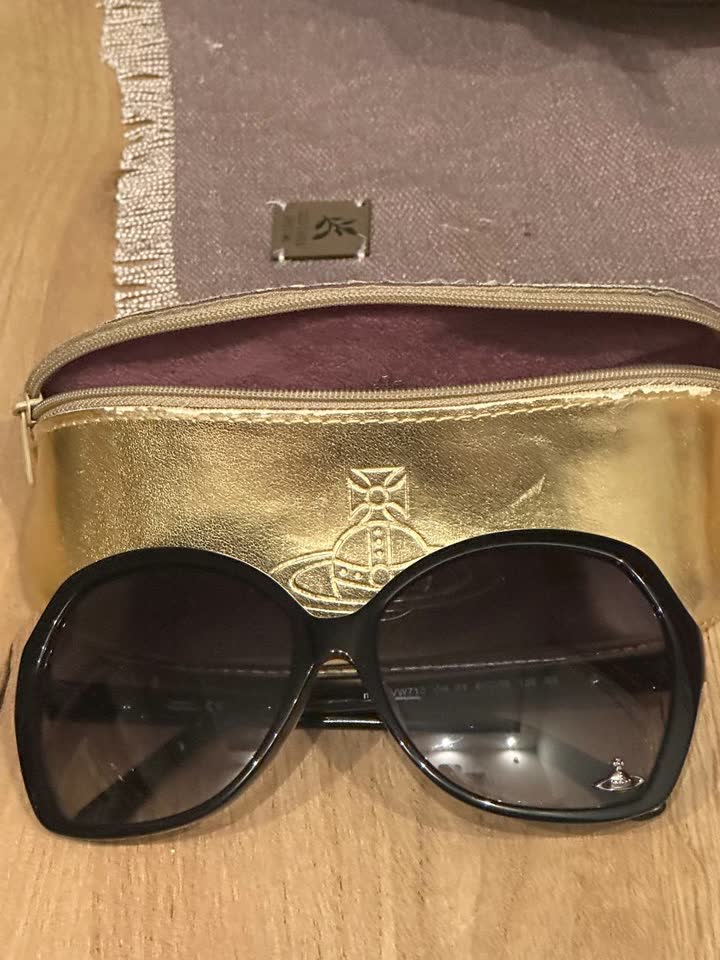 Продам Vivienne Westwood очки