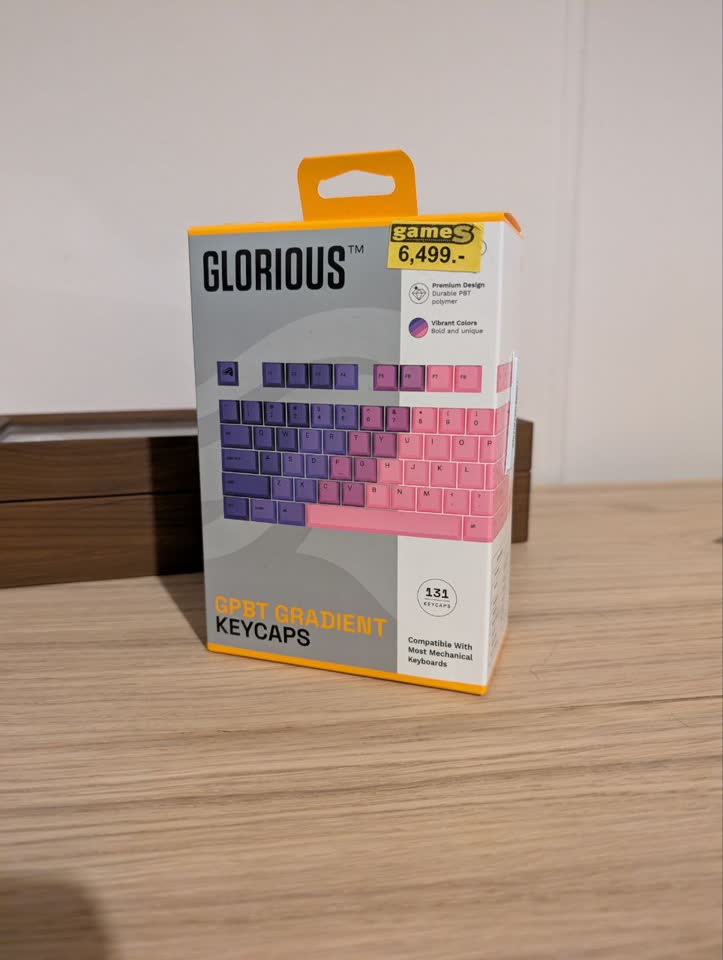 Кейкапы Glorious GPBT Gradient - Nebula