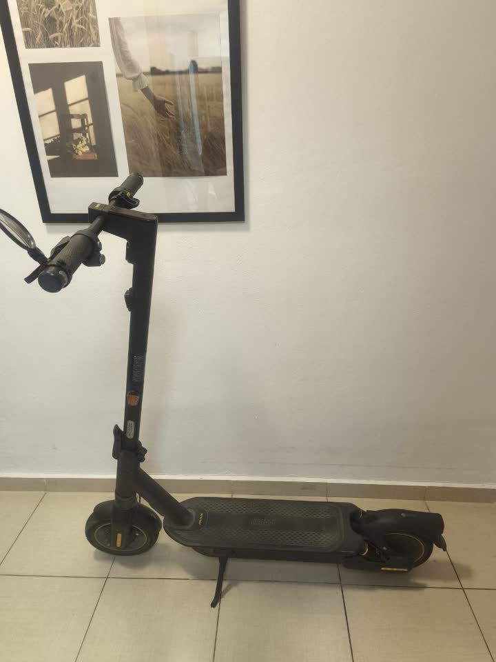 Električni trotinet Ninebot G2 Max